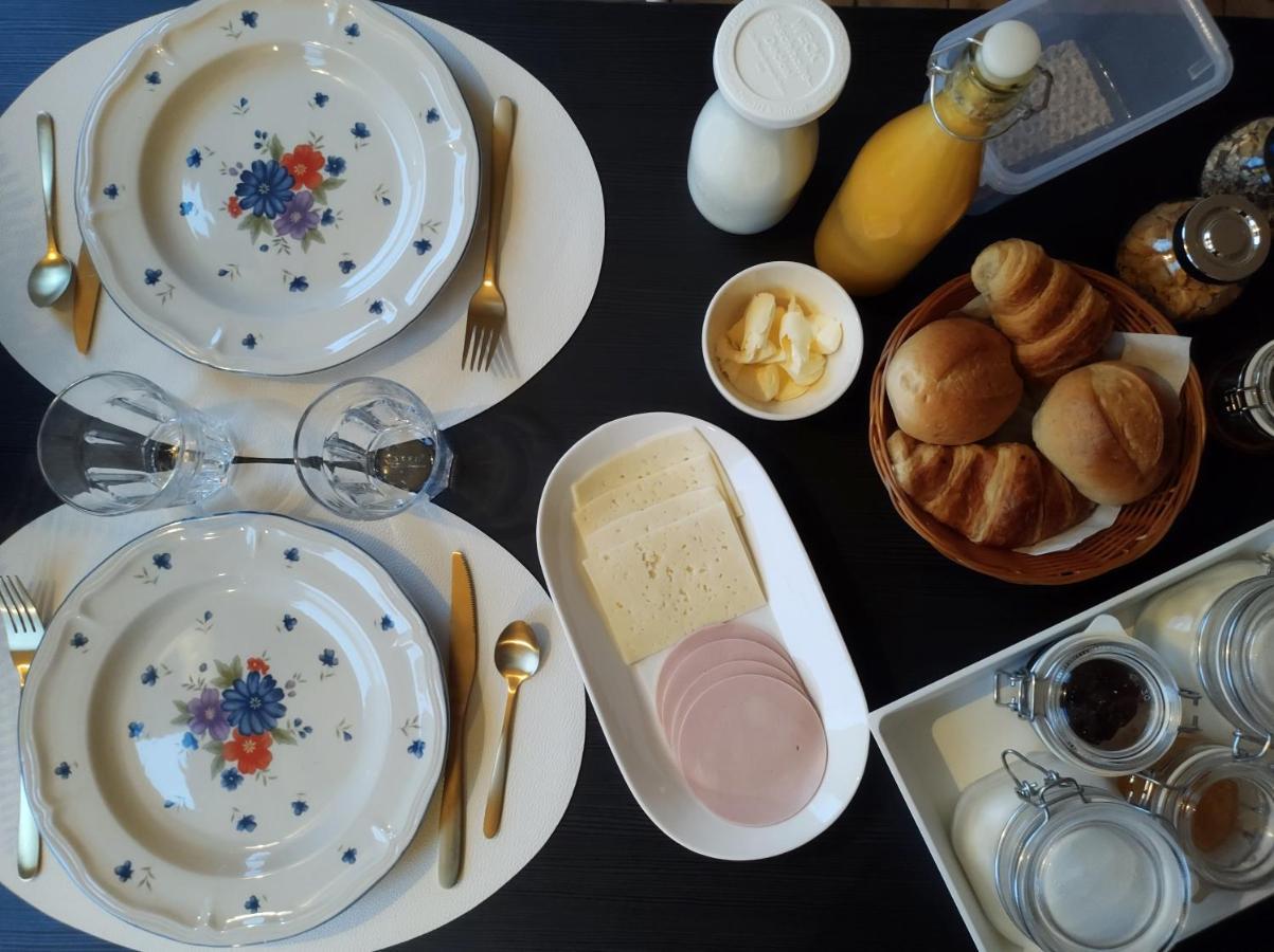 Minicamping Und B&B Apartment Hintergarten Niederorschel Esterno foto
