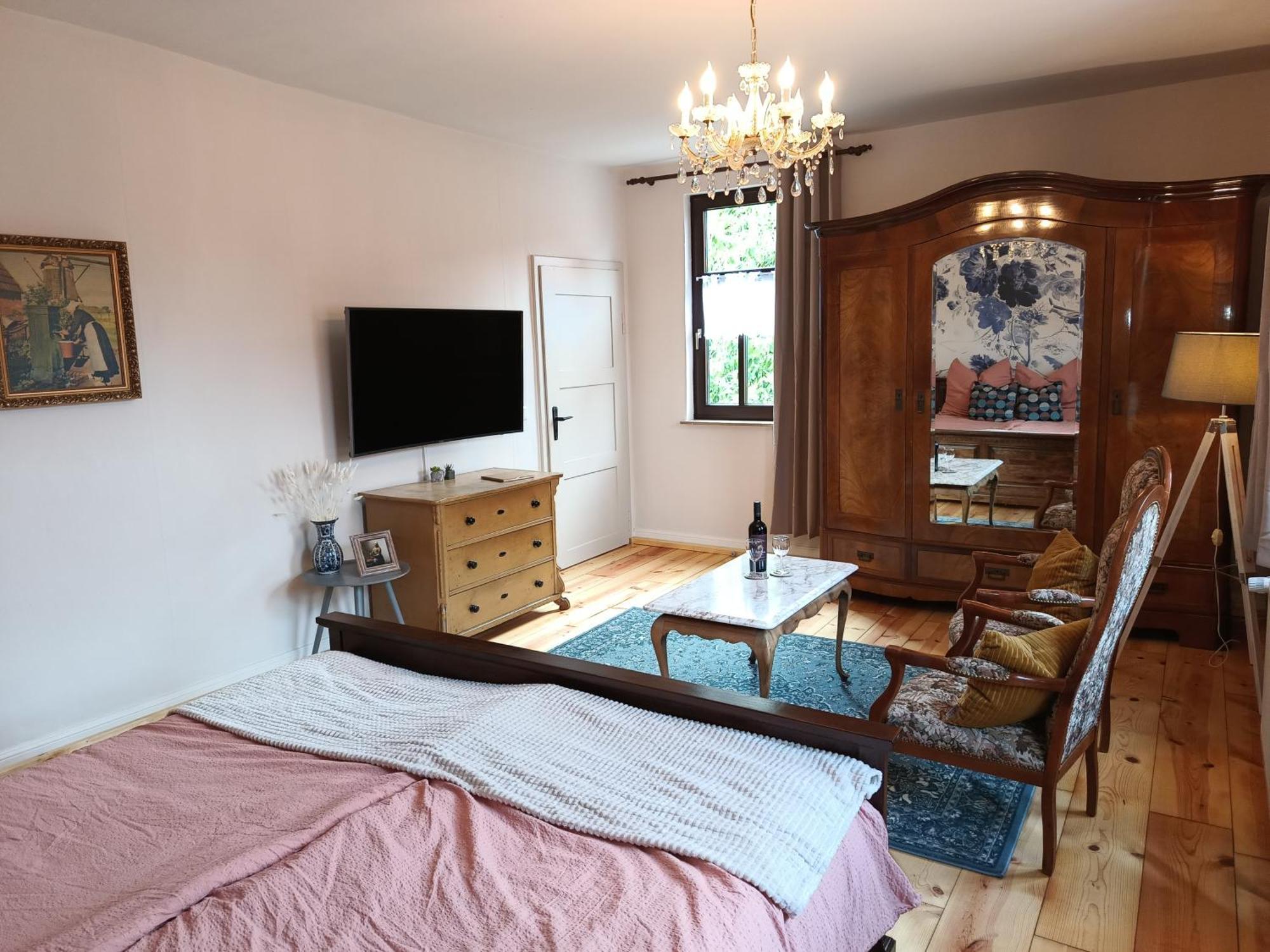 Minicamping Und B&B Apartment Hintergarten Niederorschel Esterno foto